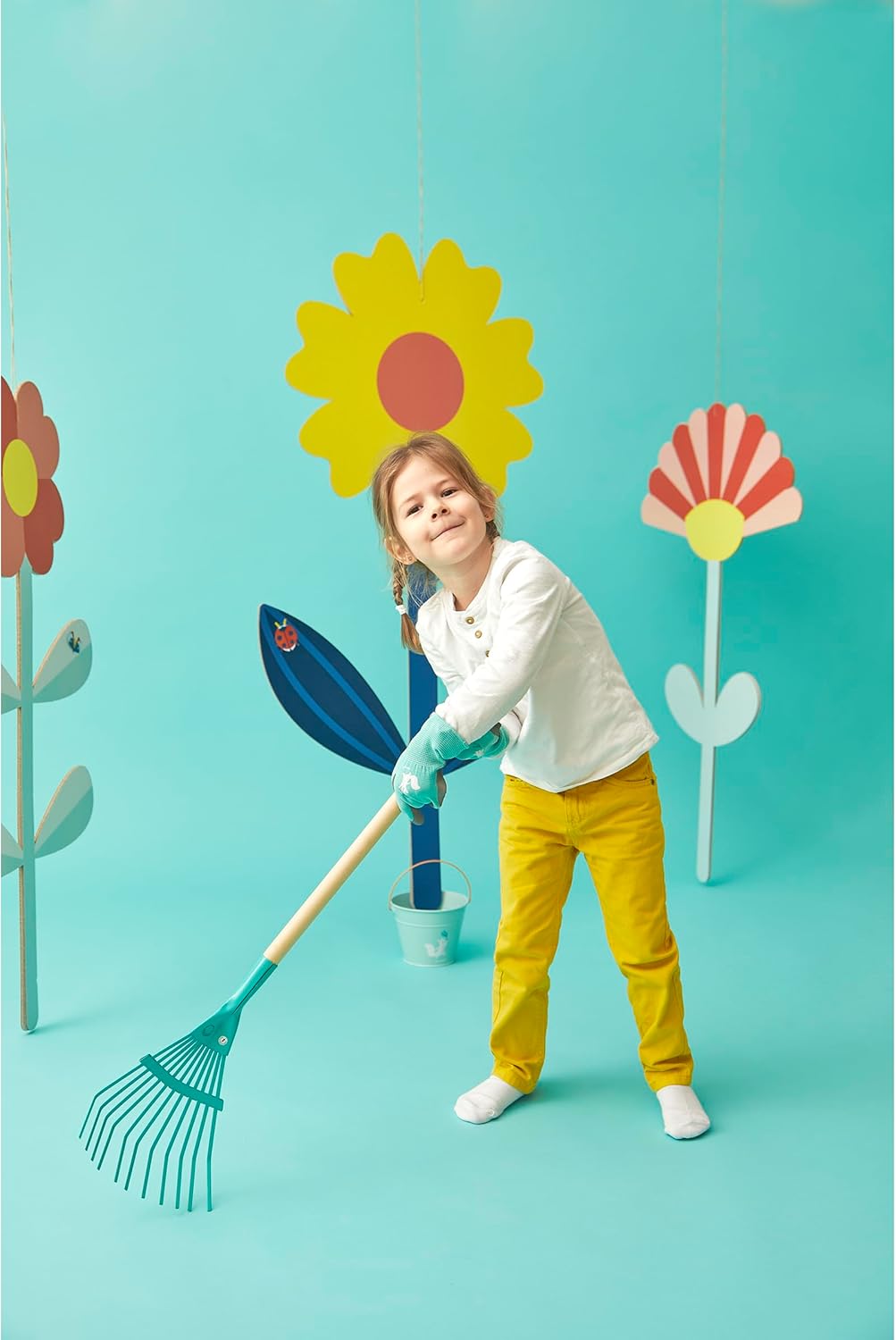 Janod Happy Garden Large Leaf Rake – Gartenarbeit für Kinder