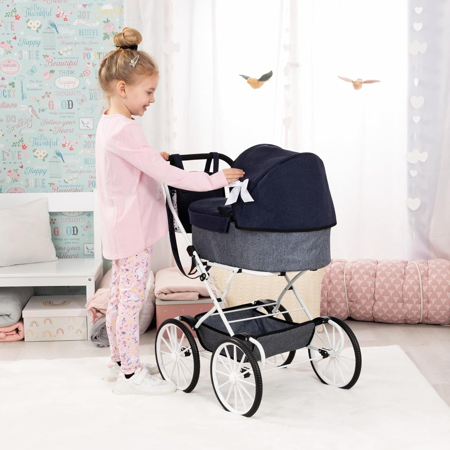 Bayer Design Puppenwagen – Nostalgisches Design für Puppen