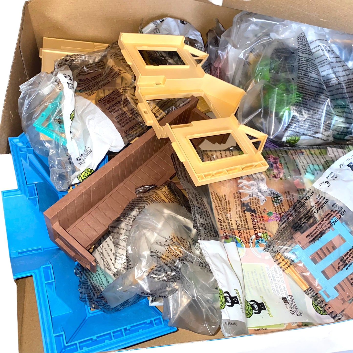 PLAYMOBIL Horses of Waterfall 71351 – Pferdeparadies für Kinder